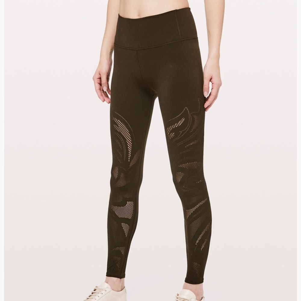 Lululemon Reveal 7/8 Tight